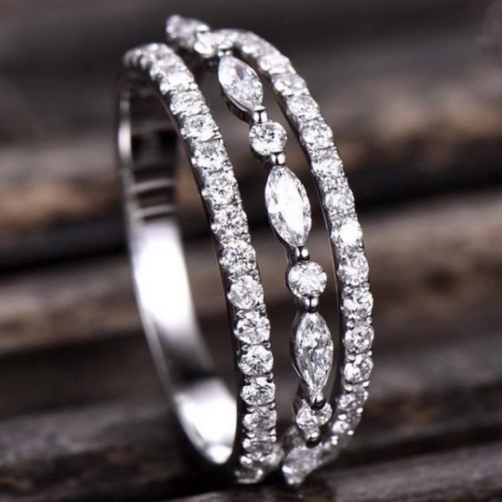 NEW 4.1 CT STERLING SILVER DIAMOND RING